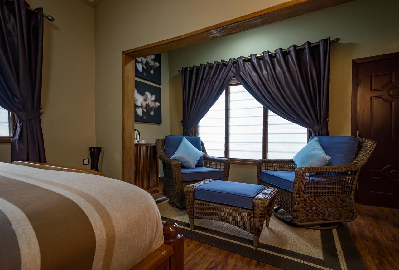 Maaha Beach Resort Anochi Luaran gambar